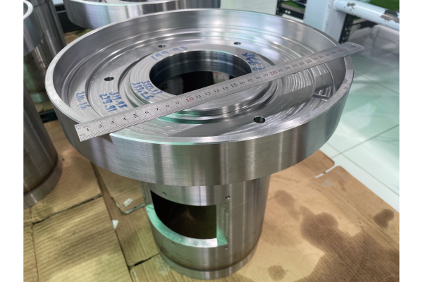 旋盤加工+マシニング加工