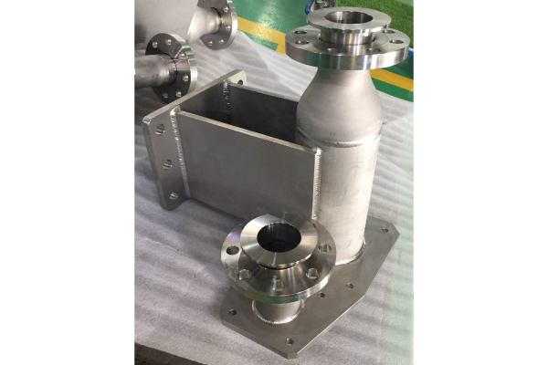 複合加工+溶接+組立