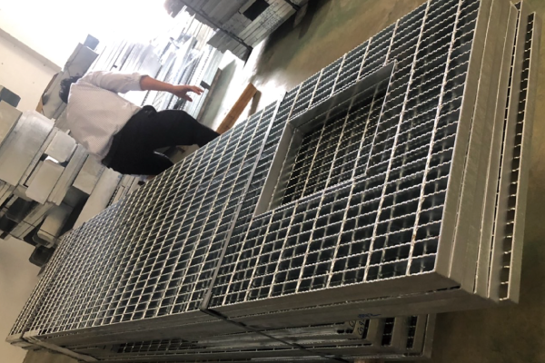 グレーチング製作