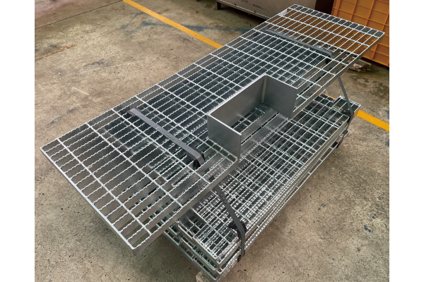 グレーチング製作